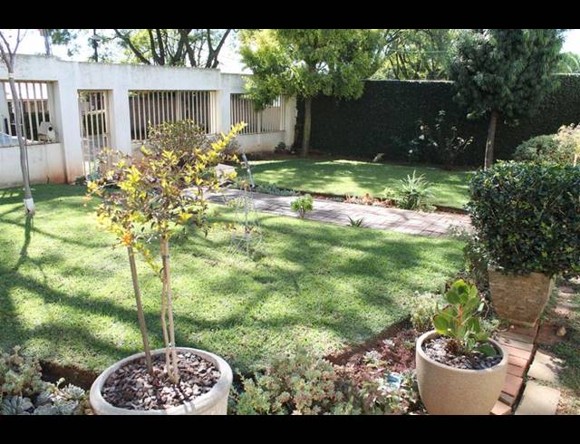 4 BEDROOM HOUSE FOR SALE IN KENSINGTON